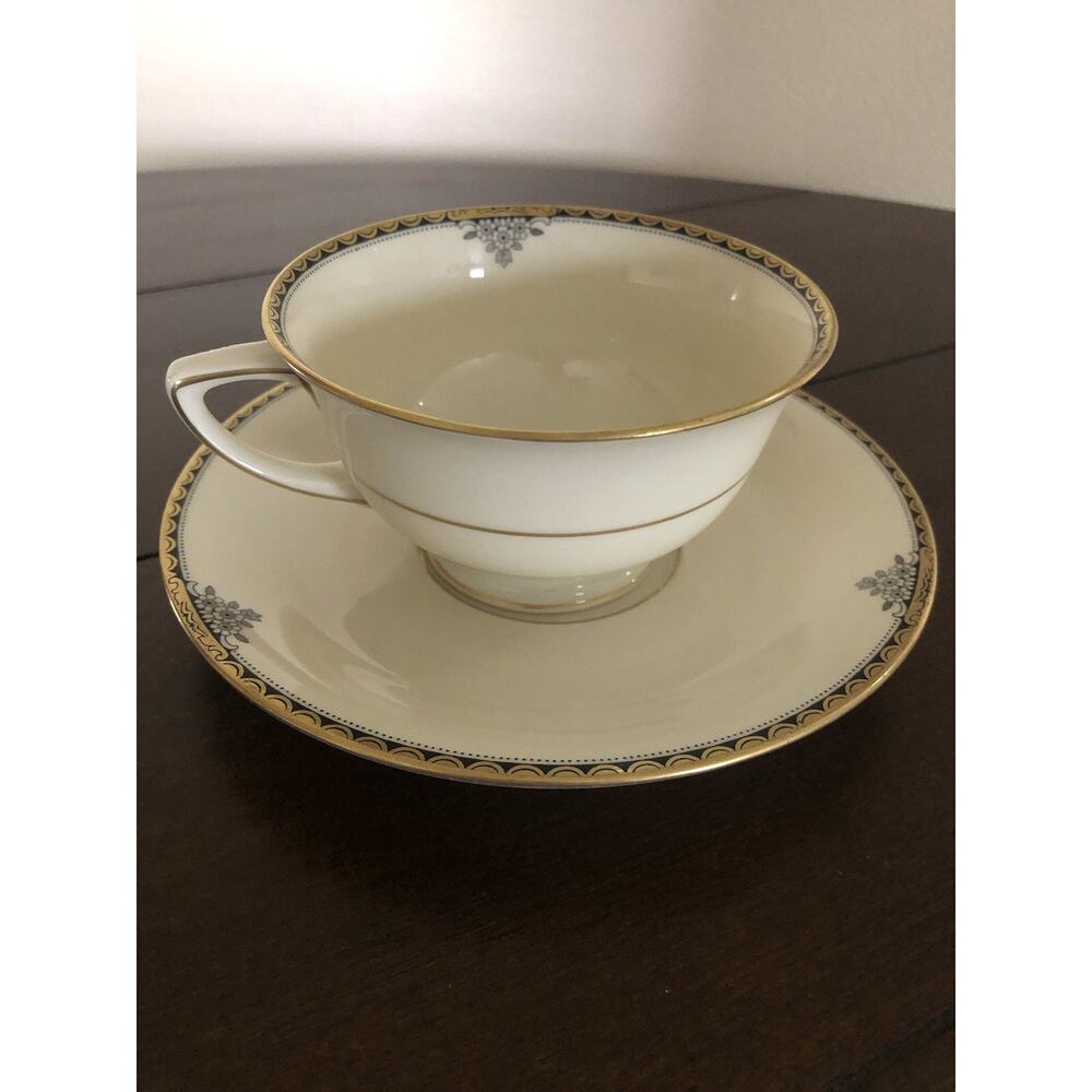 Footed Cup & Saucer Set Berkeley Square By Community